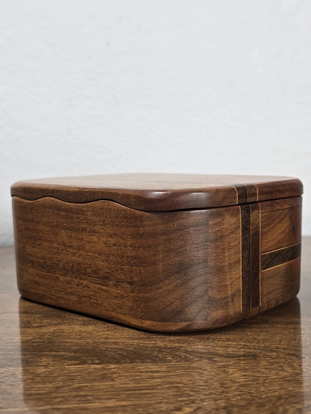 Artisan Walnut Inlay Keepsake Box Signed Huston Infinity Studio Craft Valet